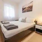 בית נופש Ana-3 By Interhome