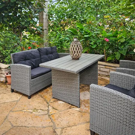 בית נופש Ana-3 By Interhome *